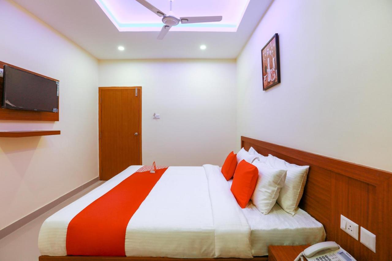 Oyo Ramis Residency Hotel Kannur Buitenkant foto