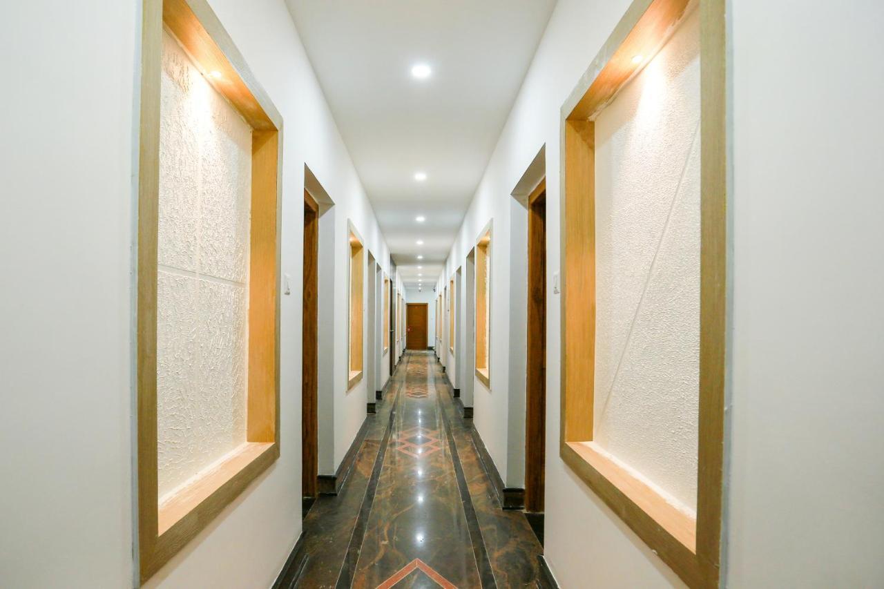 Oyo Ramis Residency Hotel Kannur Buitenkant foto