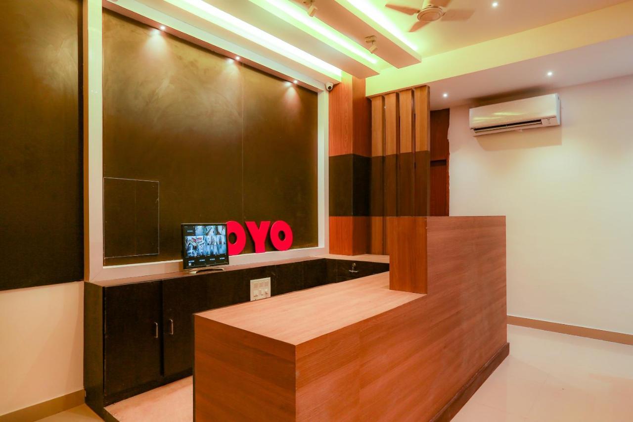 Oyo Ramis Residency Hotel Kannur Buitenkant foto